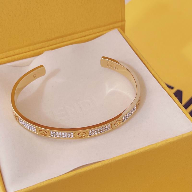 Fendi bracelet 03lyx39 (9)